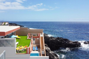 Coastal Dream with heated pool